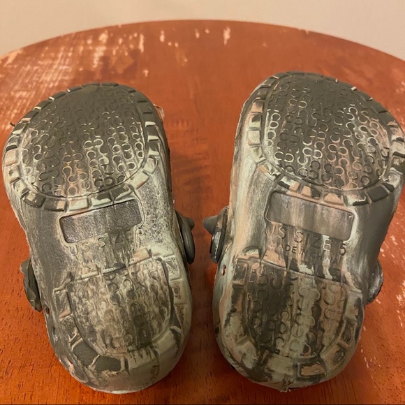 CAPELLI Size 5 Kids Little Boys Crocodile Slip On - Picture 4 of 4